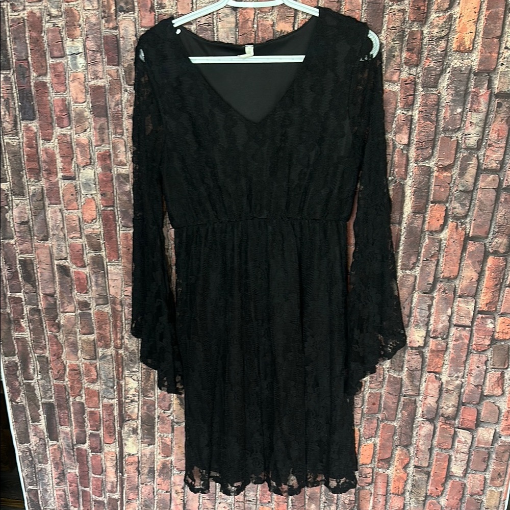 Pinkblush Women's Black Lace V-Neck Dress Large Bell Sleeves